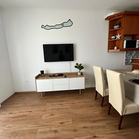 Black Balaton アパート